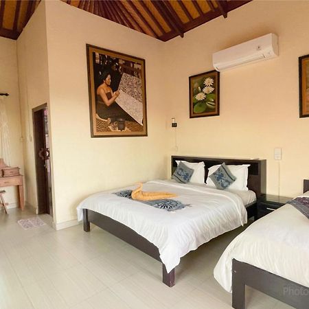Hotel Bottelmania à Lovina Beach Extérieur photo