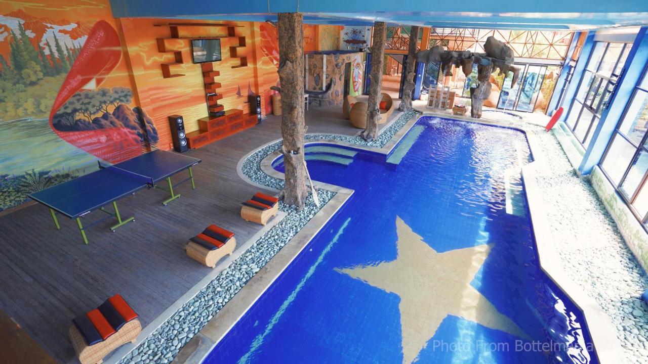 Hotel Bottelmania à Lovina Beach Extérieur photo
